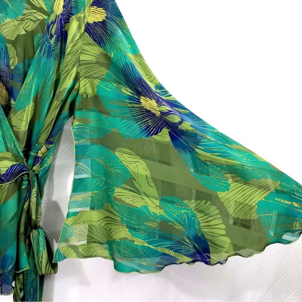LANE BRYANT Full Wrap Semi-Sheer Leaf Print Top - Picture 5 of 6